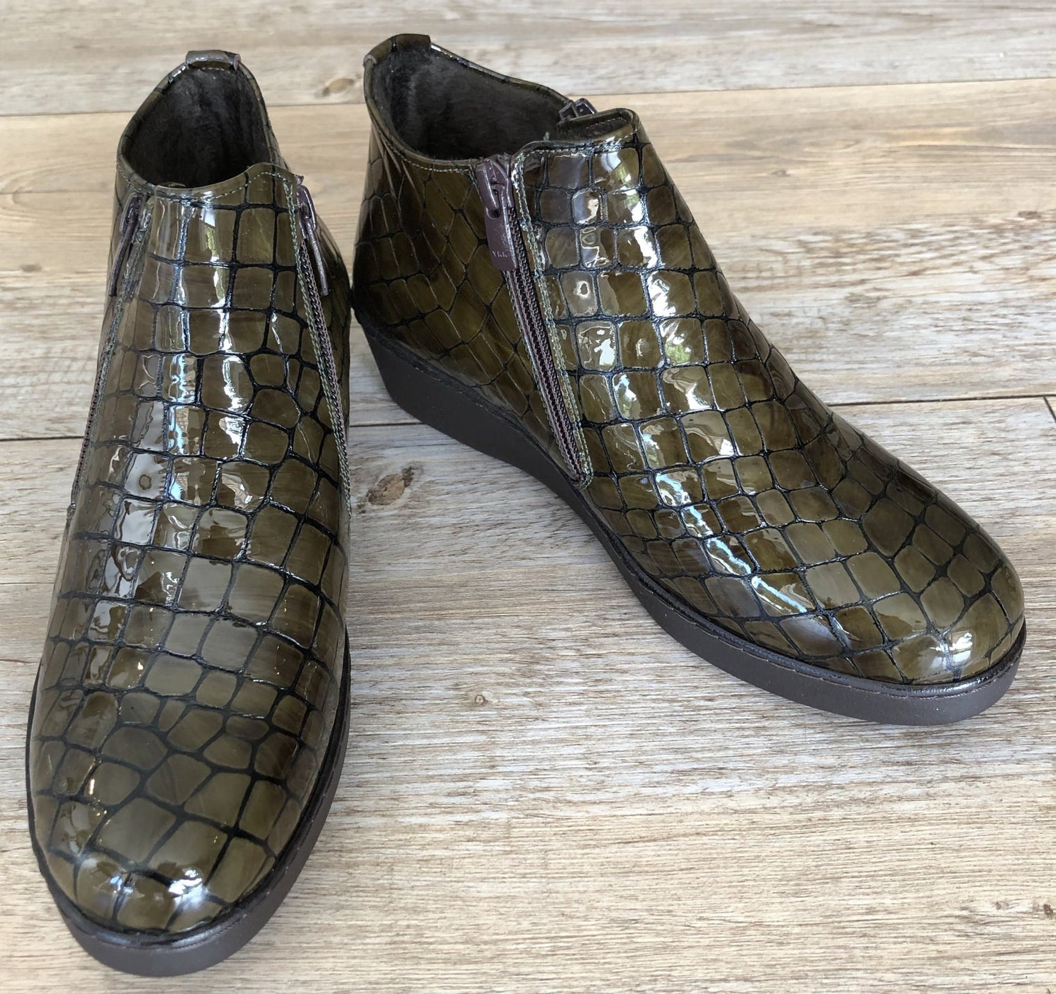 Via Veneto Super Short Double Zip Boot - Olive - My Shoe Shop - boot