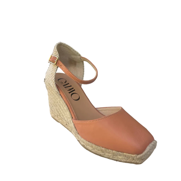 Gaimo Yosie V0004 leather closed square-toe espadrille wedge in Bran Pharo