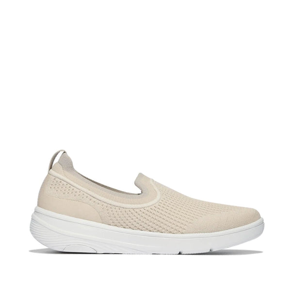 FitFlop Super-Q Paris Beige knit slip-on sneaker with white sole, textured upper and heel pull tab.