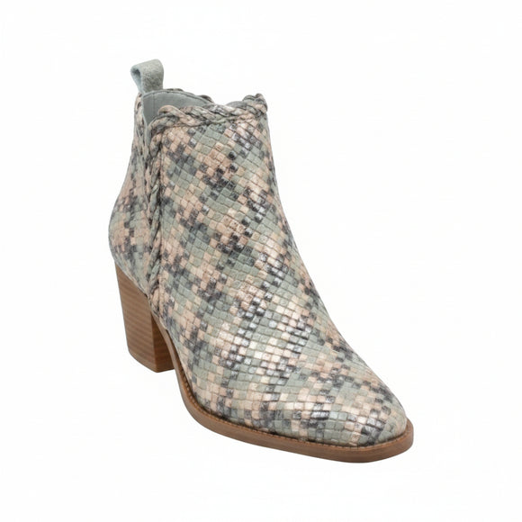 Carmela 162342 jeans braided leather ankle boot side view