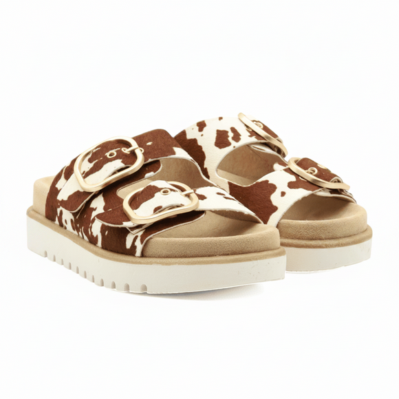 Inuovo D53028 Pony Tan-Beige chunky two-bar slip-in sandal with buckles and slight wedge.