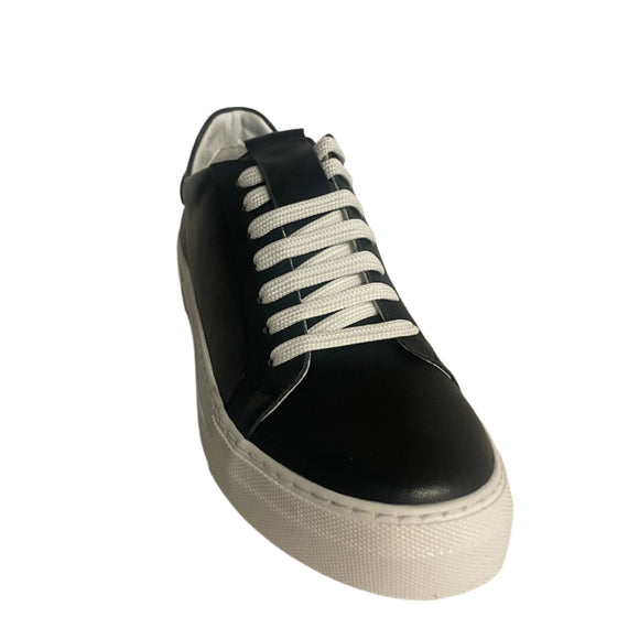 Via Veneto Leather Sneaker 352 - Black & White - My Shoe Shop -