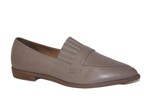 Bueno 0201 Leather Loafer with detail - Darkstone