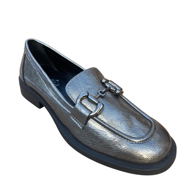 Via Veneto Patent Leather Loafer  with Link Detail - Grey