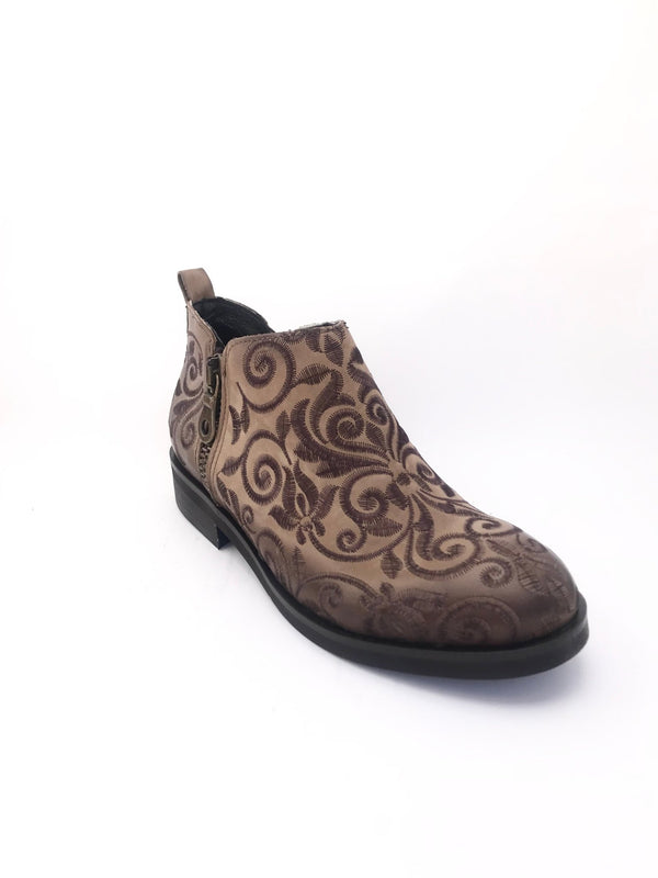 CM Short Embrod. Booot Tan - My Shoe Shop - boot