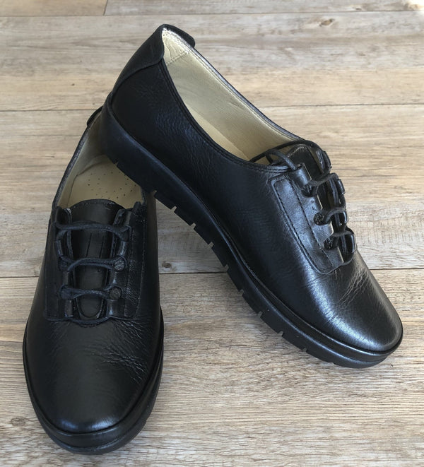 Crash Lace-up Leather Sneaker - Black - My Shoe Shop - Sneaker
