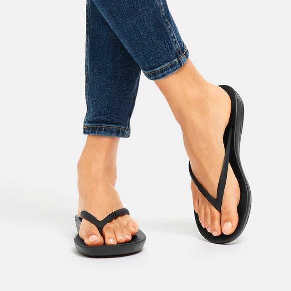 FitFlop Iqushion - All Black - My Shoe Shop - General