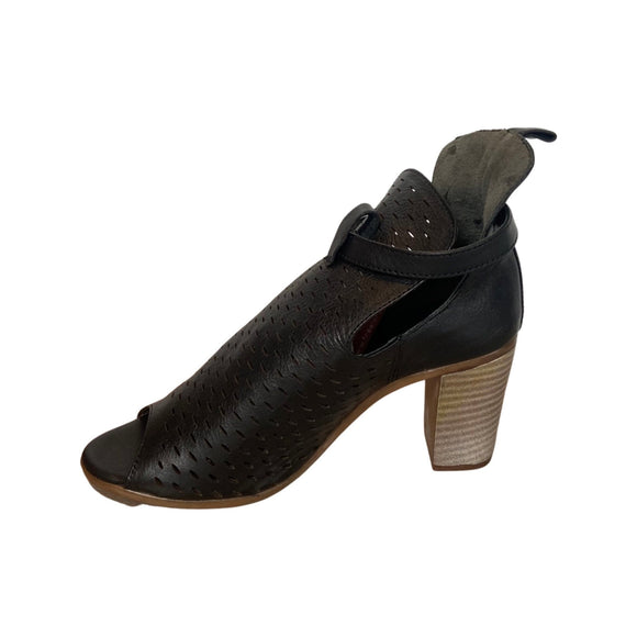 Freelora Heel Lasercut Sandal - Black - My Shoe Shop - High Heel