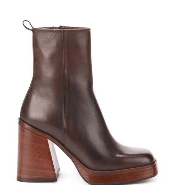 Inuovo Heeled Leather Ankle Boot - Dark Brown (2025) A66001 - My Shoe Shop - boot